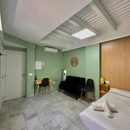 Lovely Studio Apartment Malaga Zewnętrze zdjęcie