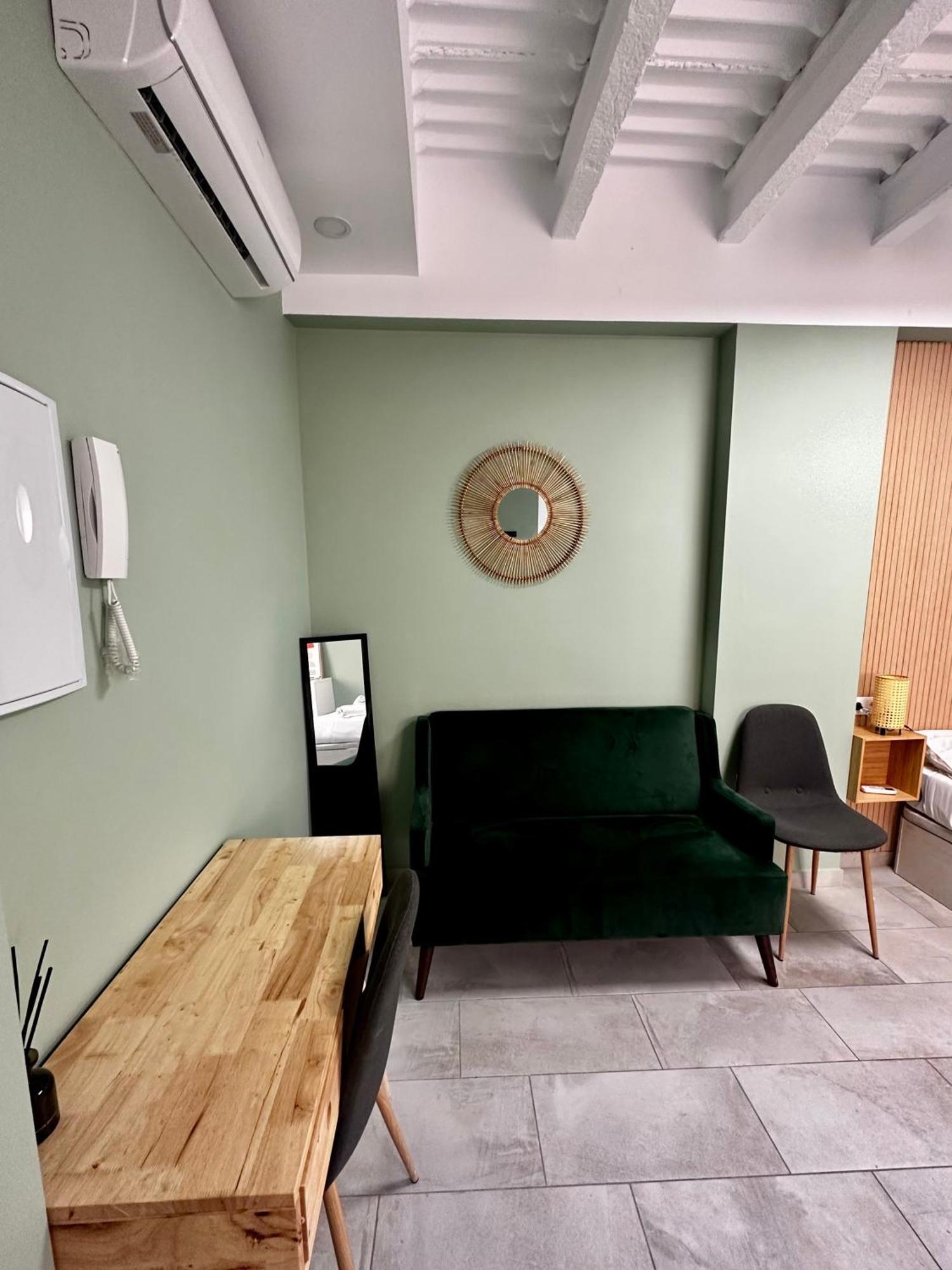 Lovely Studio Apartment Malaga Zewnętrze zdjęcie